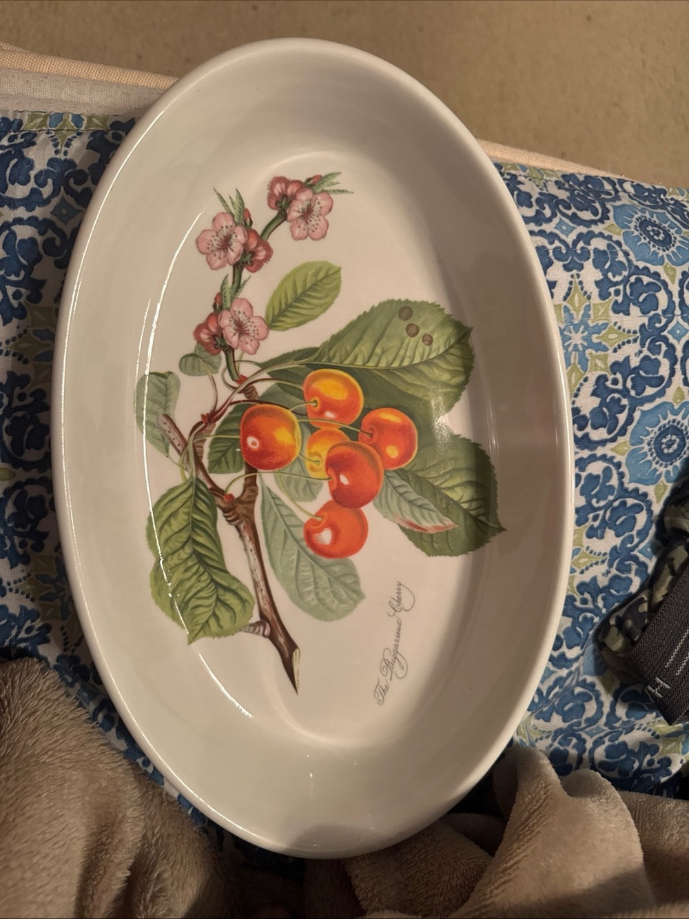 Portmeirion Pomona The Biggereaux Cherry 11.5" Oval Baking Serving Dish